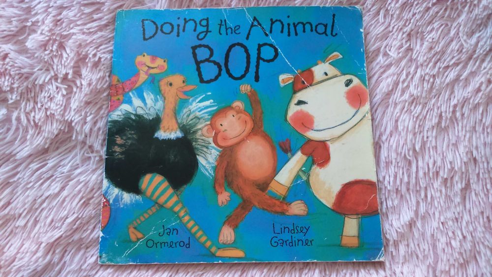 Книга для дітей англійською " Doing the Animal Bop "