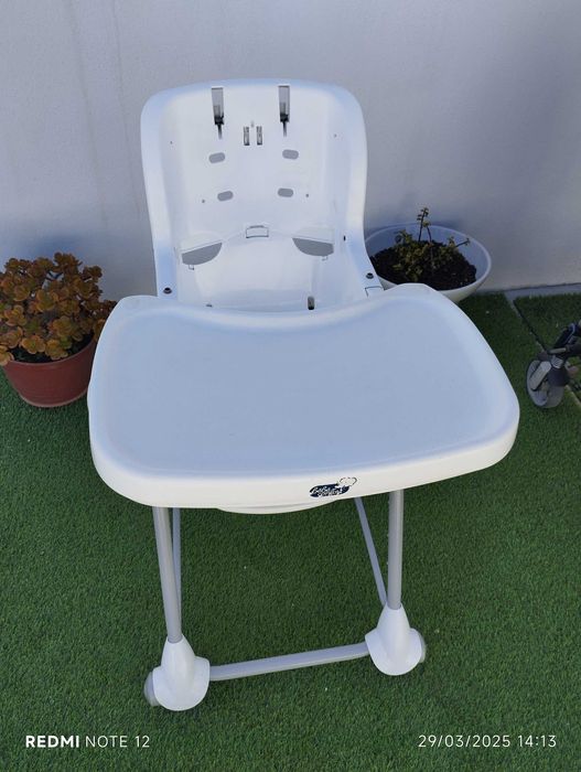 Cadeira refeição bebé