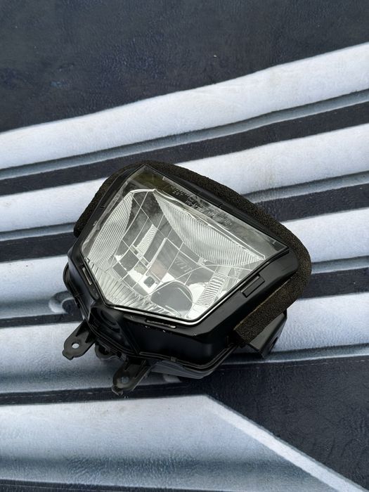 Lampa reflektor honda crf300 crf250