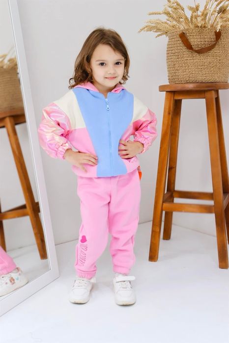 Утеплений костюм для дівчинки ( 104 см , 110 см)