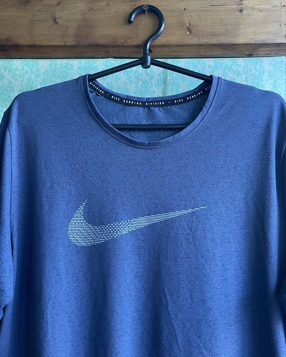 Чоловіча бігова футболка Nike Running Division