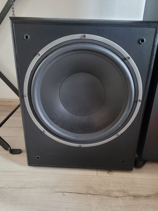 Subwoofer Magnat Supreme Sub 302a
