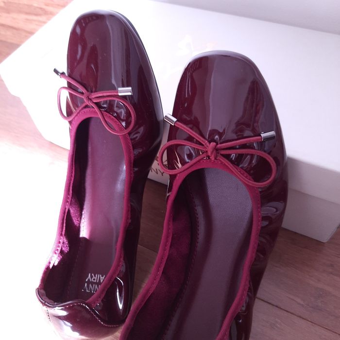 Baleriny lakierki bordowe r.36 nowe