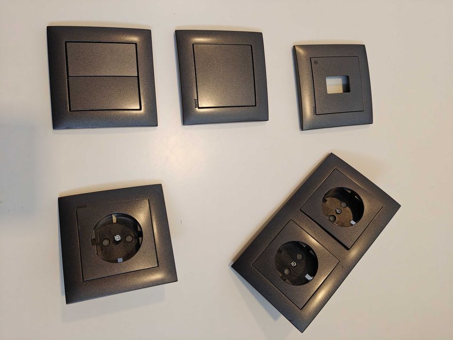 Aparelhagem elétrica tomadas, interruptores (Efapel e outros)