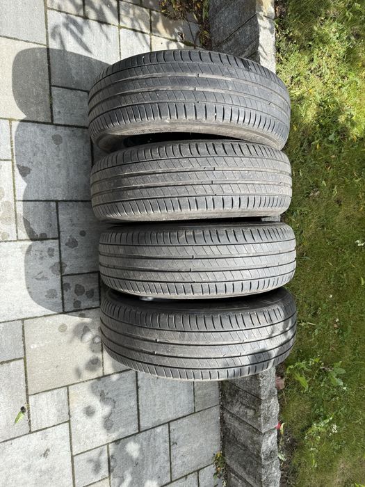 Opony michelin 215/65/17