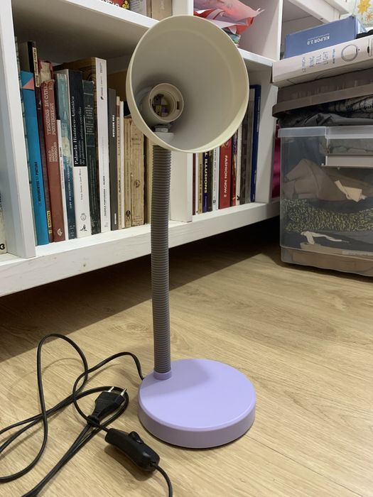 Candeeiro de mesa