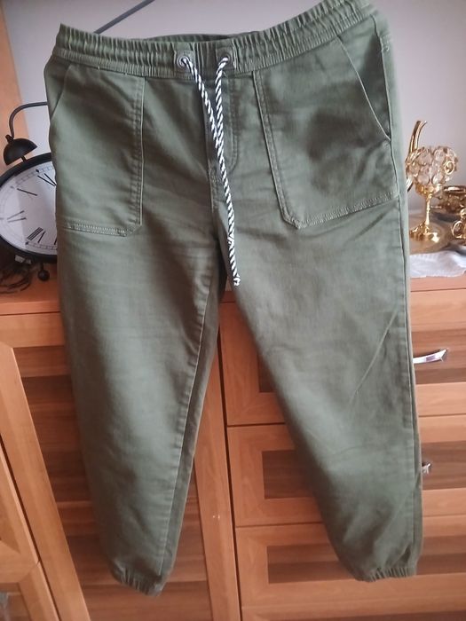 Spodnie damskie rozmiar 42