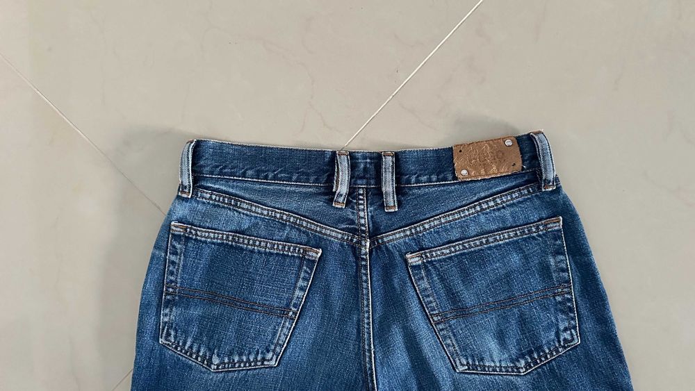 Hugo Boss 32/32 Spodnie Piękne