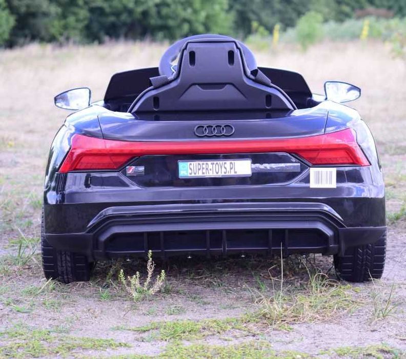 BAWIBUS.PL Auto samochód na akumulator AUDI E-Tron GT 4x4 czarne RC