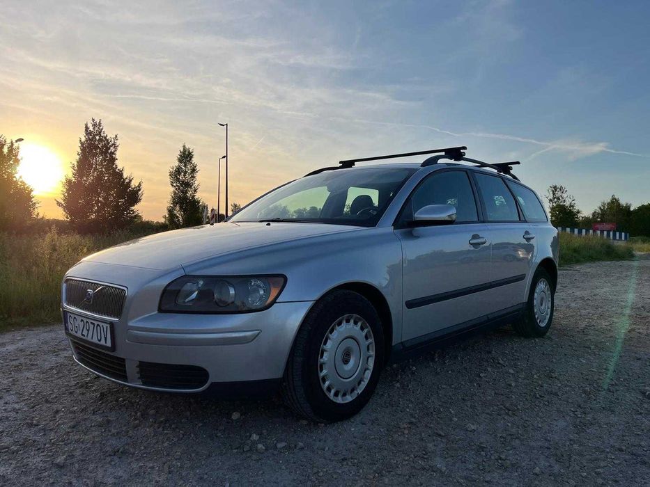 Volvo V50 1.8 Benzyna 2004 - 299 900 km - Sprawny, Zadbany, Gotowy do Drogi