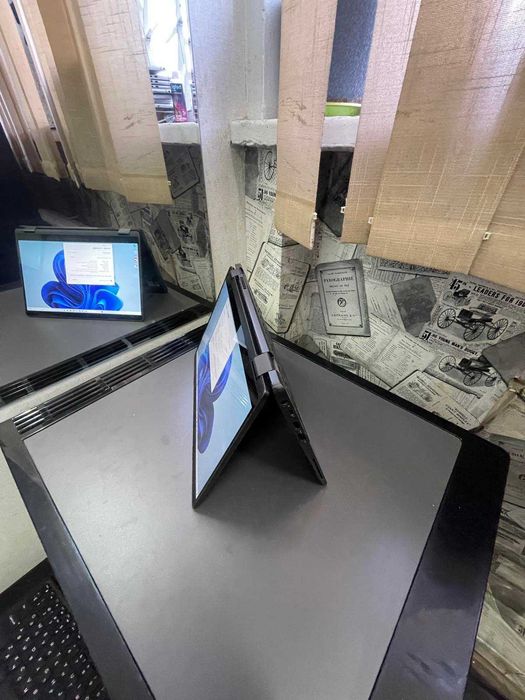Dell Latitude 5300, 13,3" FHD Touchscreen, i7-8665U, 8Gb, 256Gb SSD, 70% АКБ