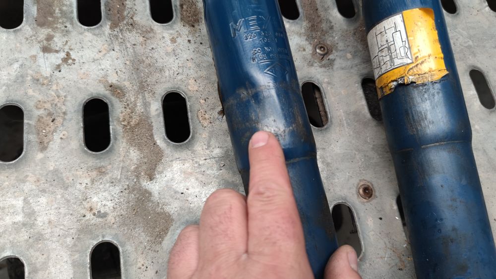 BMW e60 3.0d xdrive amortyzatory przód Meyle