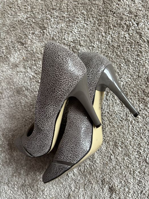 Szpilki anis rozmuar 39