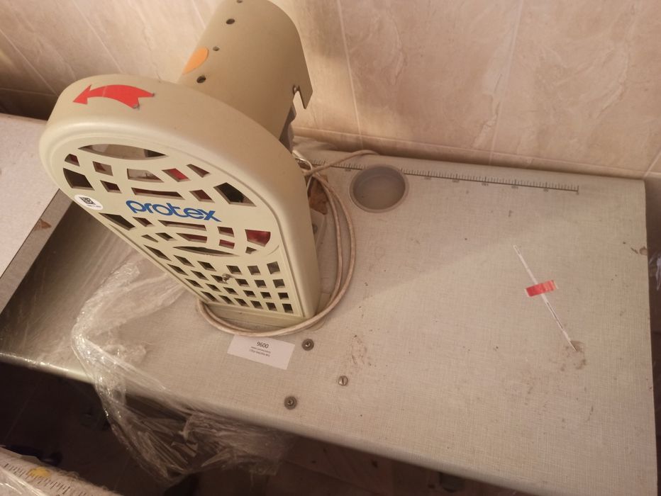 Швейні промислові машинки, оверлоки, машинка для набивання кнопок