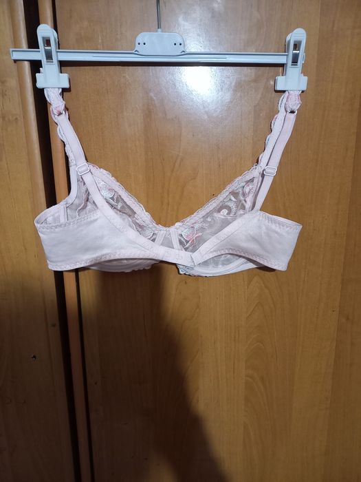 Sprzedam  biustonosz