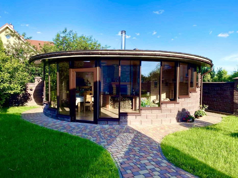 Будинок на Газовику в найпрестижнішому районі. 10 соток. В НАЯВНОСТІ!