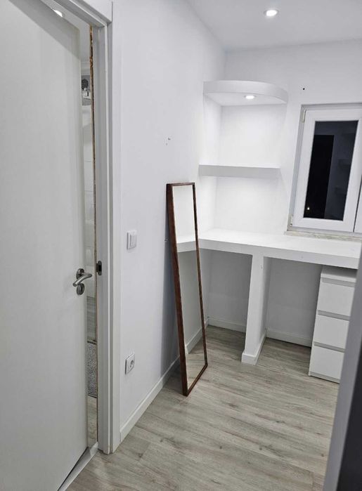 Arrendo quarto com casa de banho privada