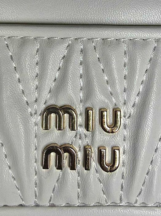 Кардхолдер Miu Miu | Картхолдер Миу Миу