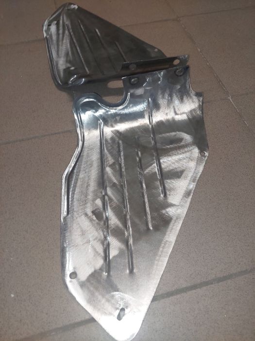 Oslony boczne boczki ramy wsk 125 m06 b1 dwuramowka