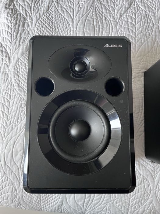 Alesis elevate 5 mkII