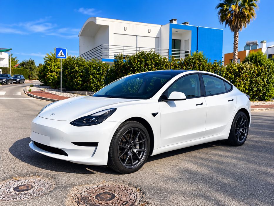 Tesla Model 3 2022 LFP Standard Range Plus