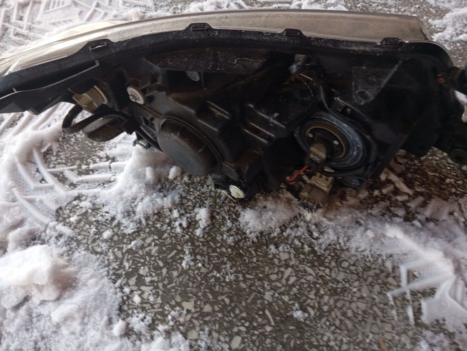 Lampa reflektor przód przedni Subaru Forester 3 III Europa prawa lewa