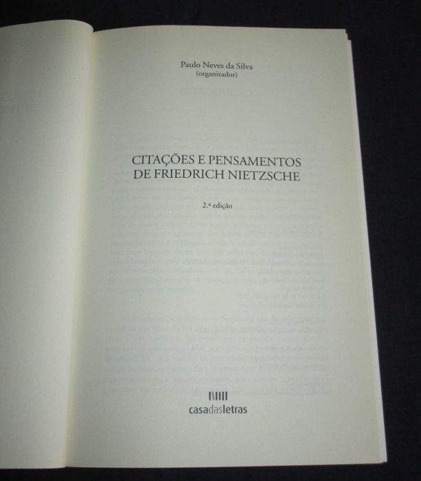 Livro Citações e Pensamentos de Friedrich Nietzsche