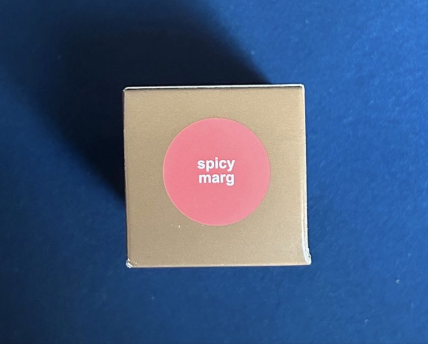 Rhode róż spicy margarita hailey bieber blush