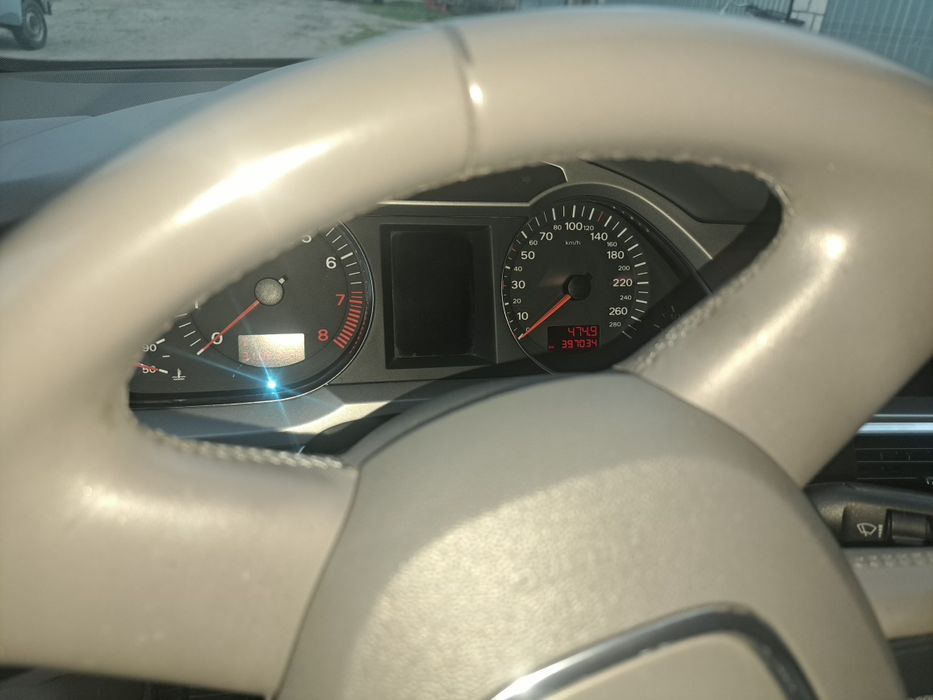 AUDI A6 2.0 Benzyna