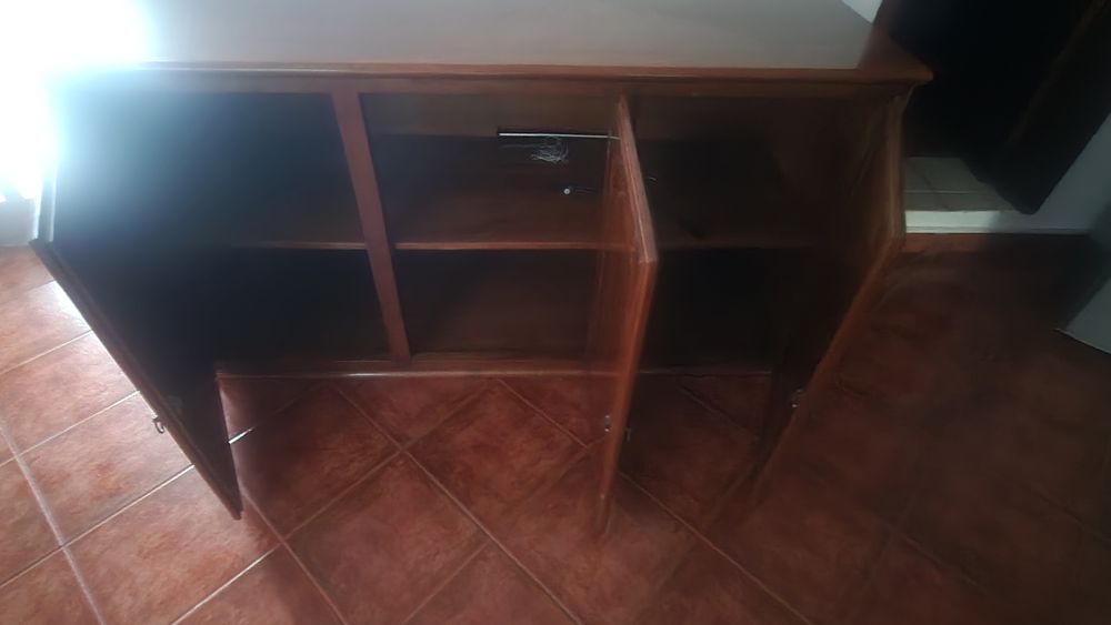 Móvel em carvalho