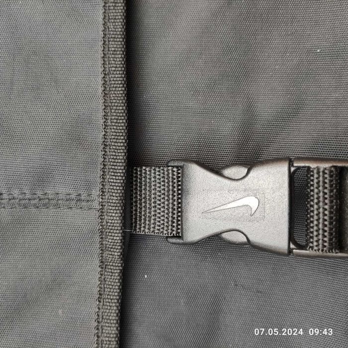 Nike sling bag vintage