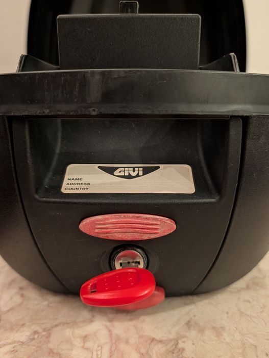 Topcase givi  30 L