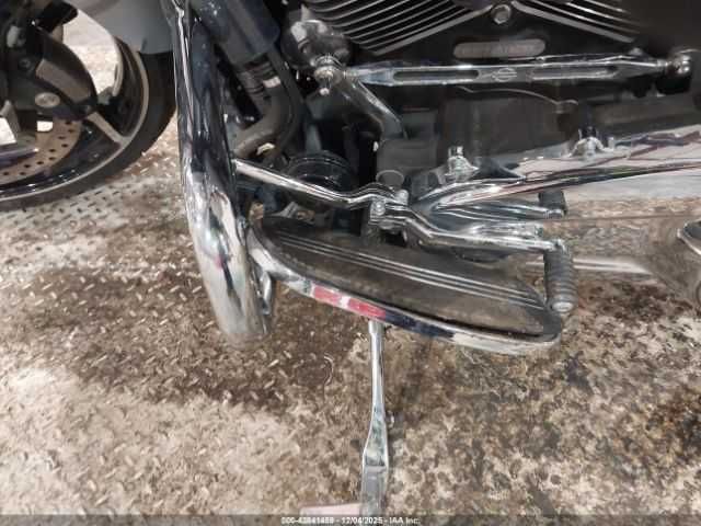 Harley-Davidson FLTRX 2024