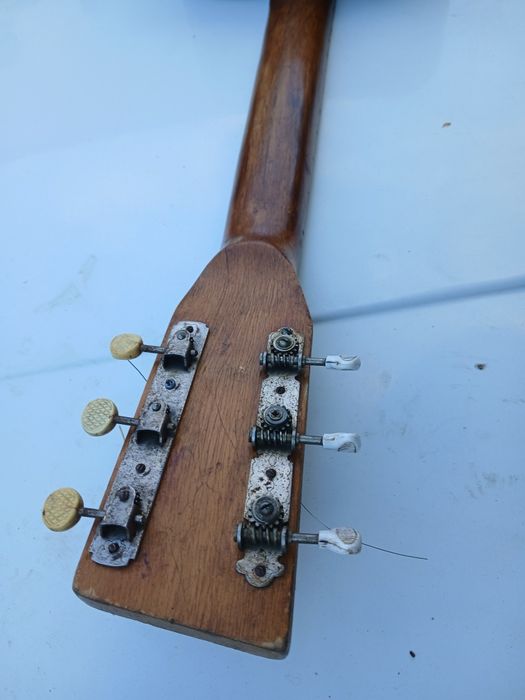 Гитара шести струнная б.у. акустическая 6-ти струнная гитара