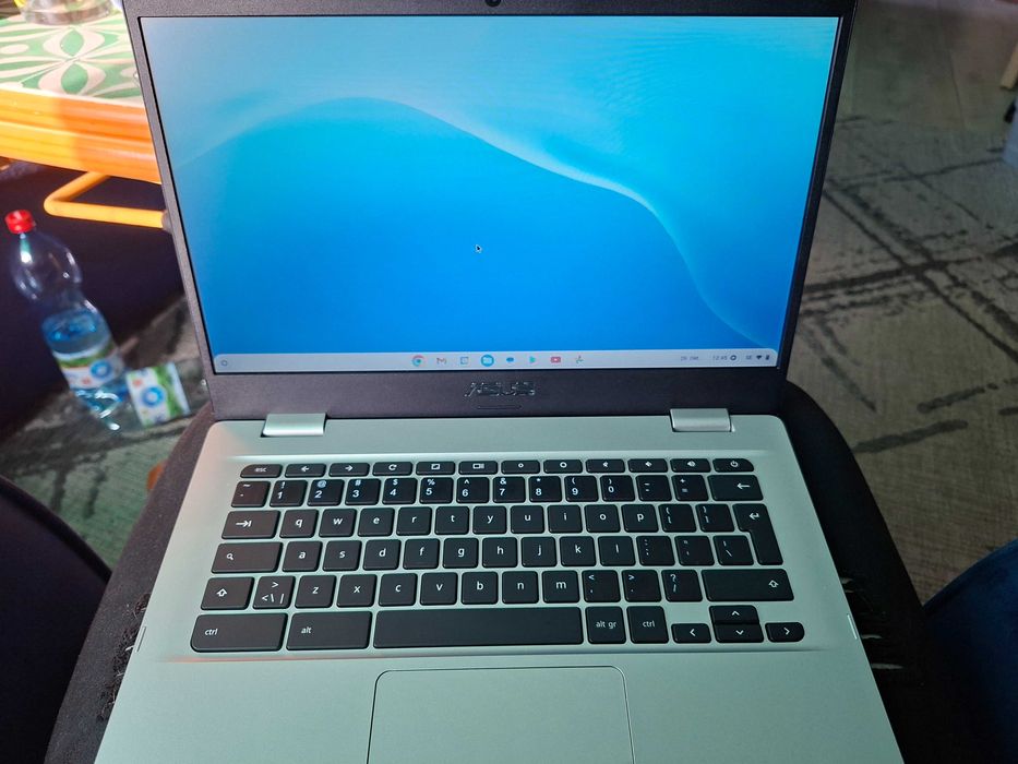 Chroomebok asus nowy