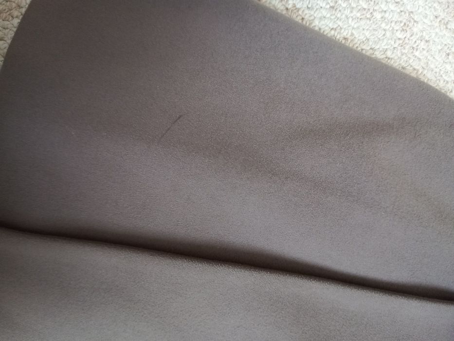 Пальто бежевого кольору