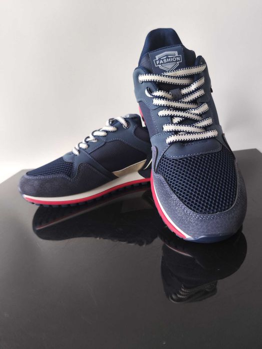 Stylowe granatowe buty sportowe nowe lekkie wygodne 41