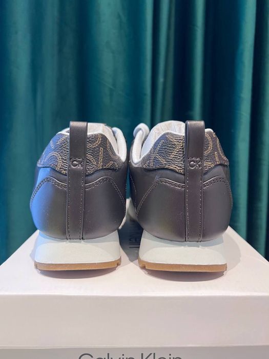 АКЦІЯ!!Жіночі кросівки Calvin Klein оригінал у розмірах