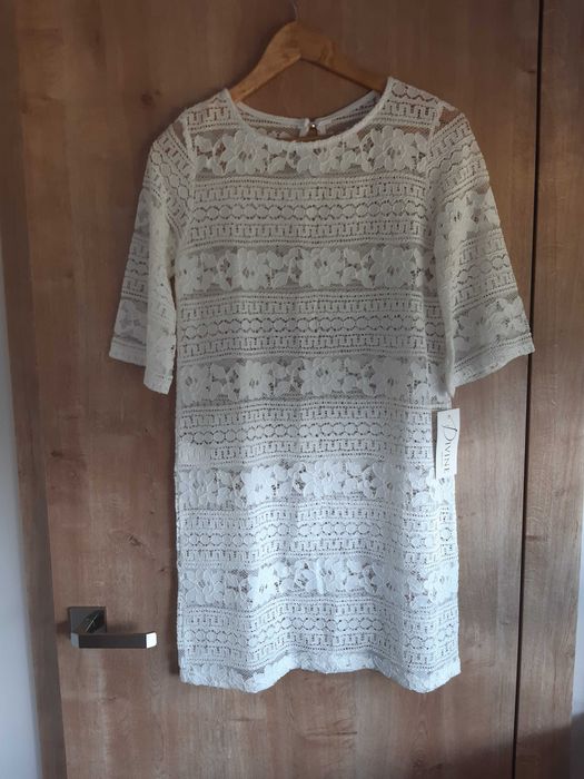 Sukienka narzuta tunika koronkowa włoska ażurowa biała