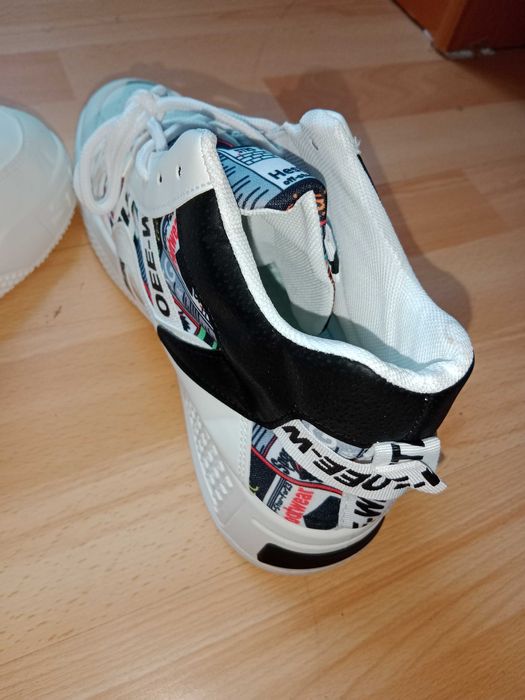 Buty męskie sportowe rozm.43
