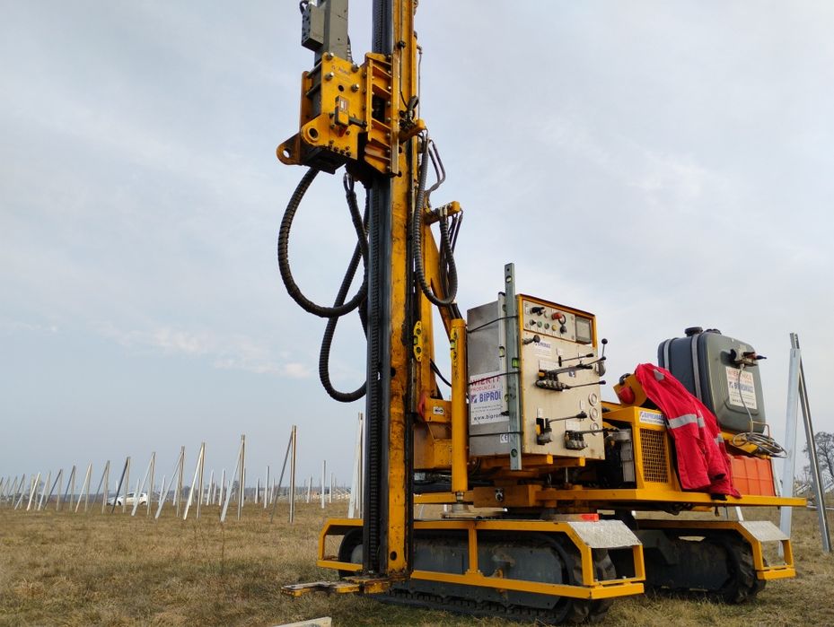 Kafarowanie/Palowanie/Wbijanie słupów  pod konstrukcję fotowoltaiczną
