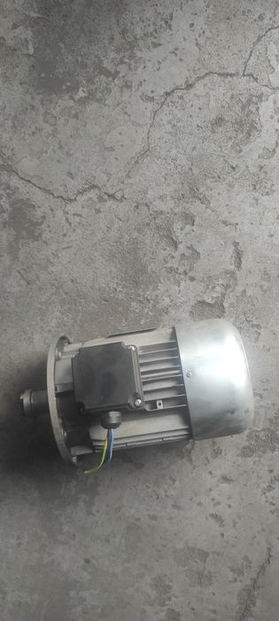 Silnik elektryczny 3 kW 1380 obr 1400