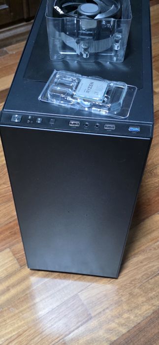 Processor, CPU cooler, computer case, DDR4 memory447278530231029761