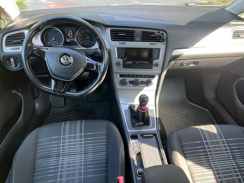 VW Golf 7 ,1,6 TDI 105