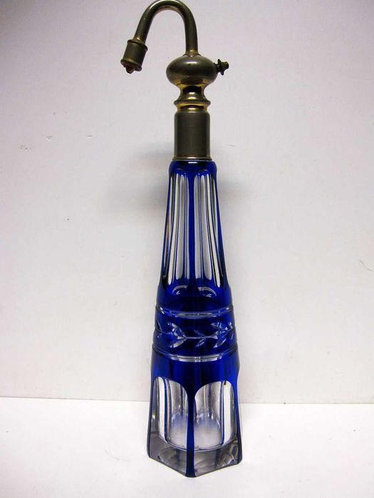 Fantastic tall vintage bicolored crystal perfume bottle - 29.8 cm