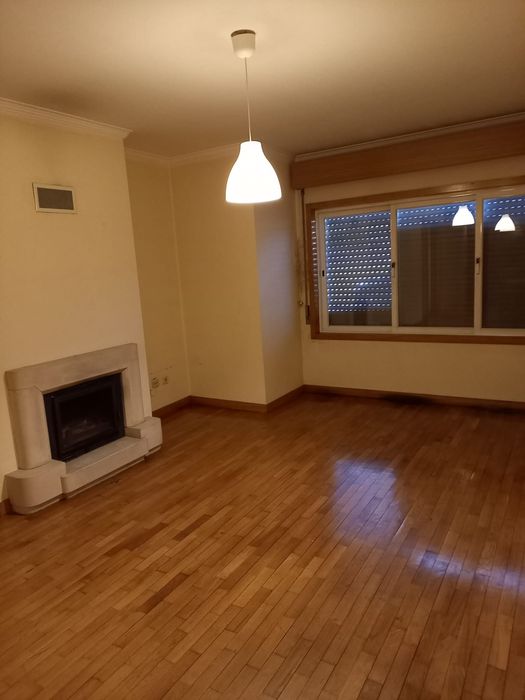 Apartamento T1 Arrendar