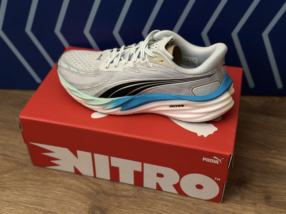 Майже нові бігові кросівки Puma Velocity Nitro 4