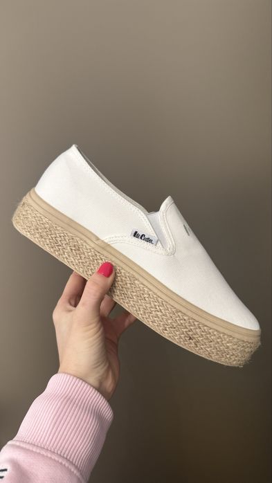Espadryle damskie Lee Cooper - białe - wsuwane - roz. 40-26,5 cm