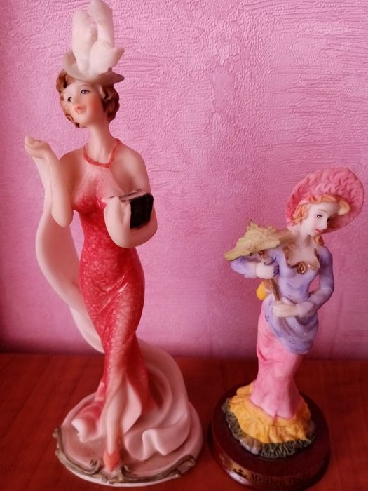 На подарок или в коллекцию.