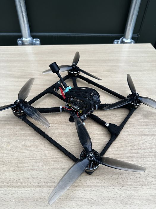 Dron FPV 7 cali DJI o3 sbus